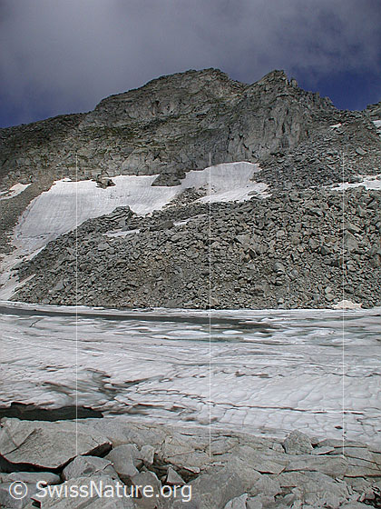 Foto: Schwarzsee am Fuss des Unters Schinhorn.