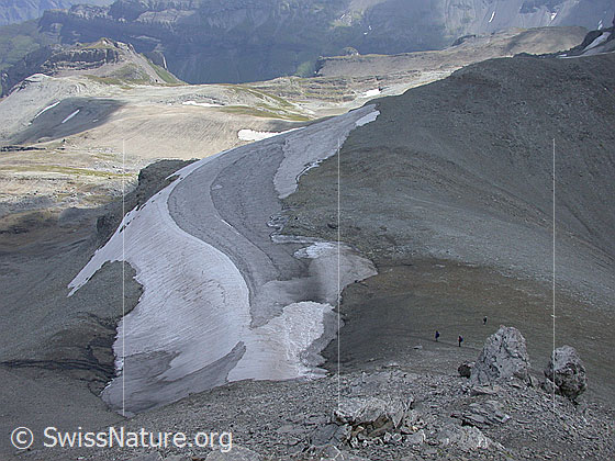 Foto: Der kleine Gletscher unterhalb der Schwalmere