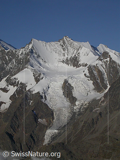 Foto: Mischabel von NE (Hohsaas)
Lenzspitze, Nadelhorn, Stecknadelhorn und Hohberghorn. Vorgelagert der Hohbalmgletscher und das Ulrichshorn