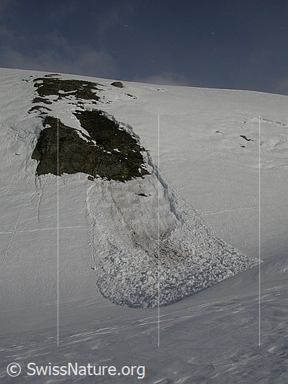 Foto: Im Aufstieg zum Gandhorn: Kleine Nassschneelawine.