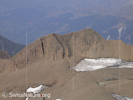 Foto: Gipfel 4. Turbechepf (Pt. 3118): Blick Richtung WSW zum Holzjihorn.