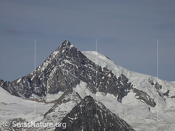 Foto: Blick vom Breithorn zum Aletschhorn.