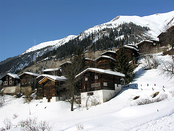 Foto: Bergdorf Imfeld im Winter