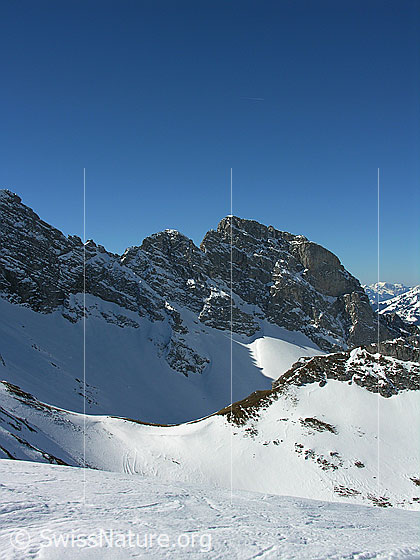 Foto: Im Abstieg vom Ankestock. Blick zur Vorderi-Spillgerte.