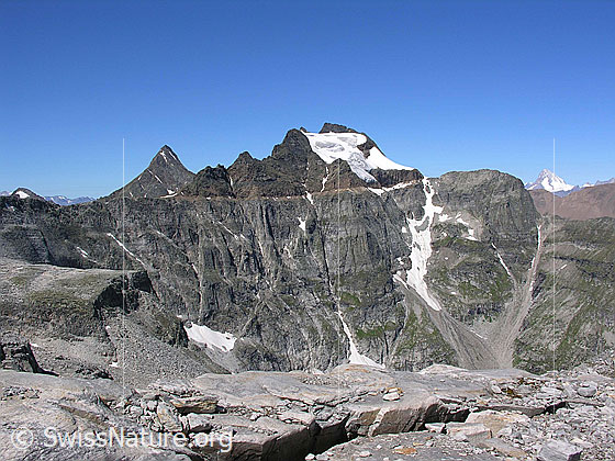 Foto: Blick vom Helsegletscher zum Bortelhorn und Hillehorn