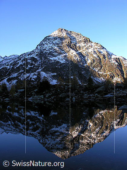 Foto: Spiegelung des Stockhorns im Mässersee.