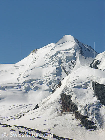 Foto: Felikjoch und Castor mit Hängegletscher.