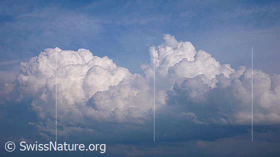 Foto: Gewitterwolke am Sommerhimmel.
