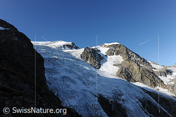Foto: Mittler Tierberg, Vorder Tierberg und Steilimigletscher.