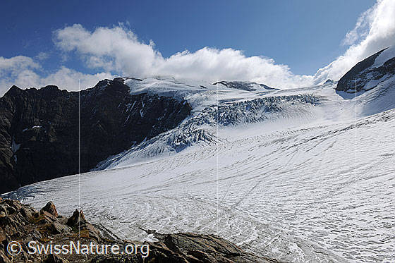 Foto: Gletscherlandschaft im Sustengebiet. Chlis Sustenhorn, Sustenhorn und Sustenlimi
