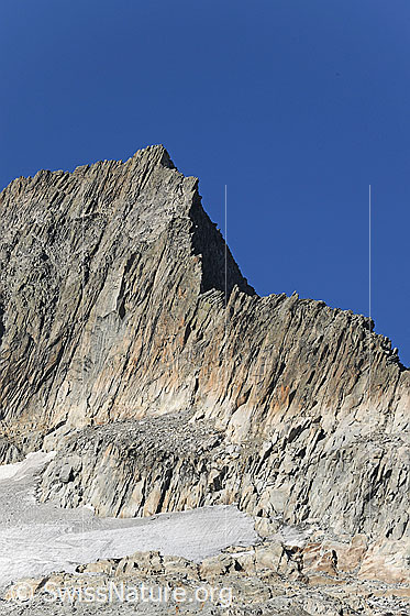 Foto: Gross Diamantstock Ostgrat. Über diesen Grat führt eine beliebte Kletterroute.