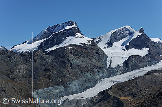 Foto: Rimpfischhorn, Strahlhorn und Adlerhorn.
Gletscher: Mellichgletscher (links), Adlergletscher (rechts oben) und Findelgletscher (rechts unten).
