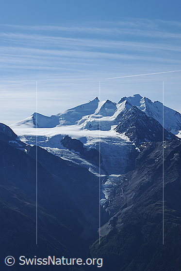 Foto: Riedgletscher und Mischabelgruppe. Blick vom Augstbordhorn zur Mischabelgruppe und zum Riedgletscher.
Gipfel: Ulrichshorn, Nadelhorn, Stecknadelhorn, Hohberghorn, Dürrenhorn und Dom.