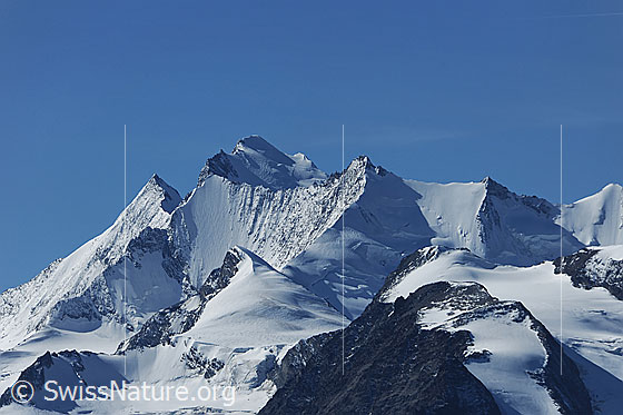 Foto: Mischabel: Täschhorn, Lenzspitze, Dom, Nadelhorn, Stecknadelhorn und Dürrenhorn.