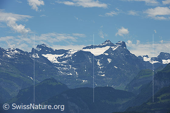 Foto: Brunnistock, Uri-Rotstock und Schlieren.
Gletscher: Chlitaler Firn