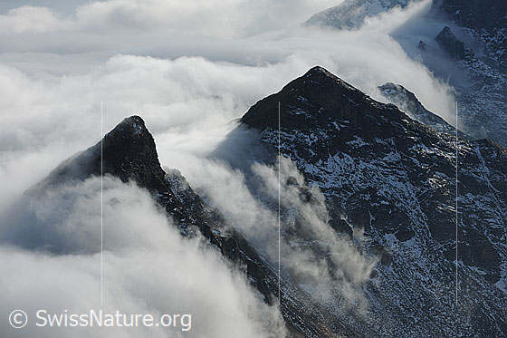 Foto: Kleine Nebelwalze über dem Otterepass.
