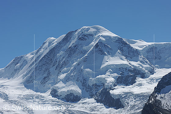Foto: Liskamm, links davon der Grenzgletscher.