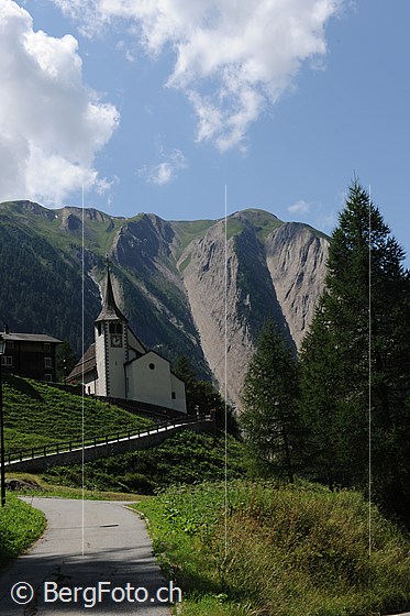 Foto: Kirche Wilere, Binn / Schmidigehischere