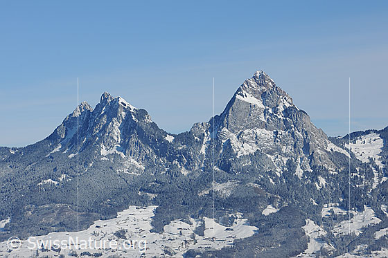 Foto: Kleiner und Grosser Mythen von SSW.