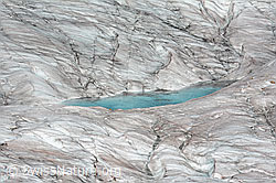 C139031: Supraglazialer See auf dem Grossen Aletschgletscher