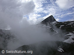 ESCN2385: Holzjihorn mit Nebelschwaden