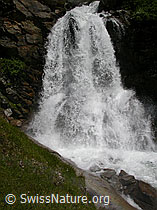 F004133: Grosser Wasserfall im Binntal, Wallis