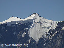 F005185: Hinter Fiescherhorn und Gross Fiescherhorn