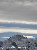 F009302: Wolkenstimmung über Jungfrau