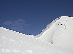 F009433: Gandhorn mit Schleierwolke und blauem Himmel