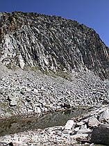 F013825: Fruntseeli und Felswände des Dachberg