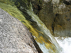 F022587: Klares Wasser