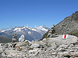 F025820: Wegzeichen auf dem Ritterpass