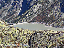 F030891: Räterichsbodensee mit Staumauer