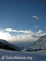 F033328: Aufziehende Wolken über Hospental