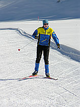 F033684: Langläuferin