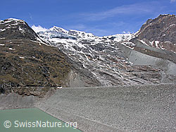 Foto: Naturdamm Stausee Mattmark