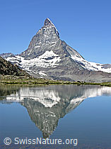 F037076: Matterhorn (Zermatt) mit Spiegelung