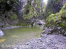 F038623: Flussbett am Oberlauf der Emme