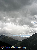 F039114: Regen über dem Blauseegebiet