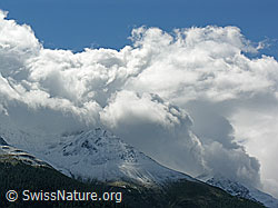 F039171: Schneefallgrenze und Wolkenstimmung