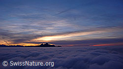 F042991: Nebelmeer und Pilatus mit Sonnenuntergang