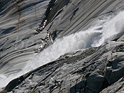 F049851: Gletscherschliff und Gletscherbach