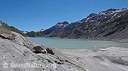 F050318: Sandstrand, Berge, See