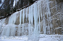 F054673: Nagelfluh mit Eisfall