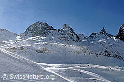 F055667: Valdeserta, Bochtehorn, Kleines Schinhorn mit Schneeverfrachtungen