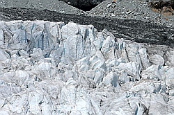 F060495: Eistürme im Allalingletscher