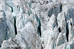 F060516: Gletscherspalten im Allalingletscher