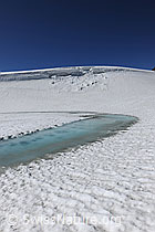 F069156: Auftauendes Gewässer