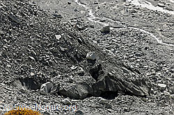 F072042: Grosser Doppelkegel aus Toteis, Detail