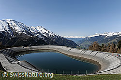 F083915: Ausgleichsbecken eines Wasserkraftwerks